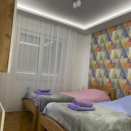 Apartman Mdb 수보티차 외부 사진