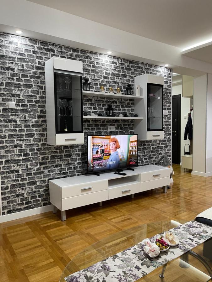 Apartman Mdb 수보티차 외부 사진