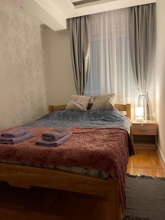 Apartman Mdb 수보티차 외부 사진