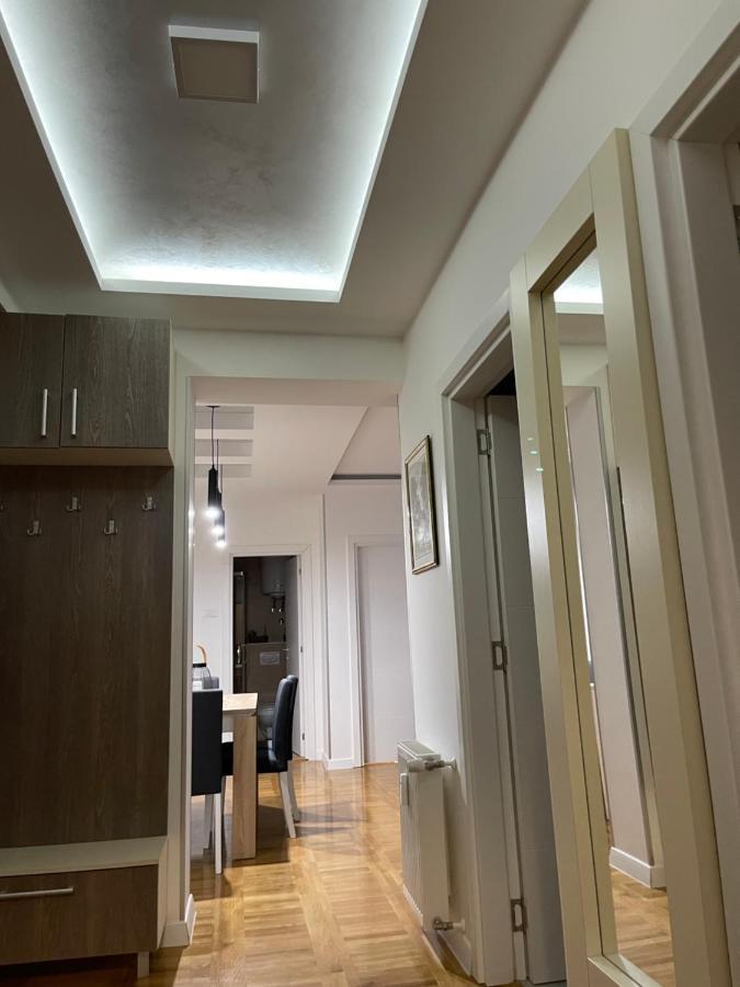 Apartman Mdb 수보티차 외부 사진