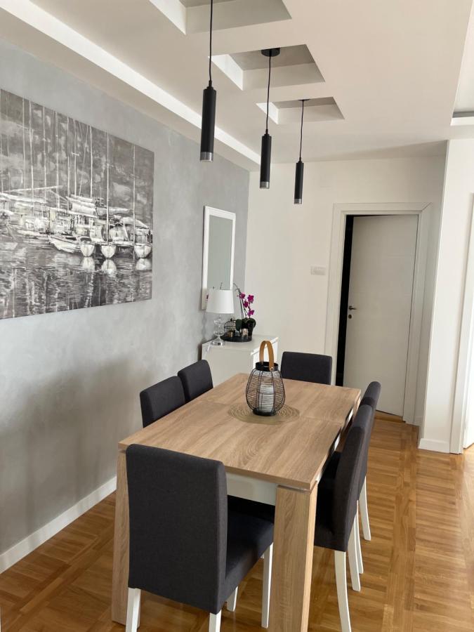 Apartman Mdb 수보티차 외부 사진